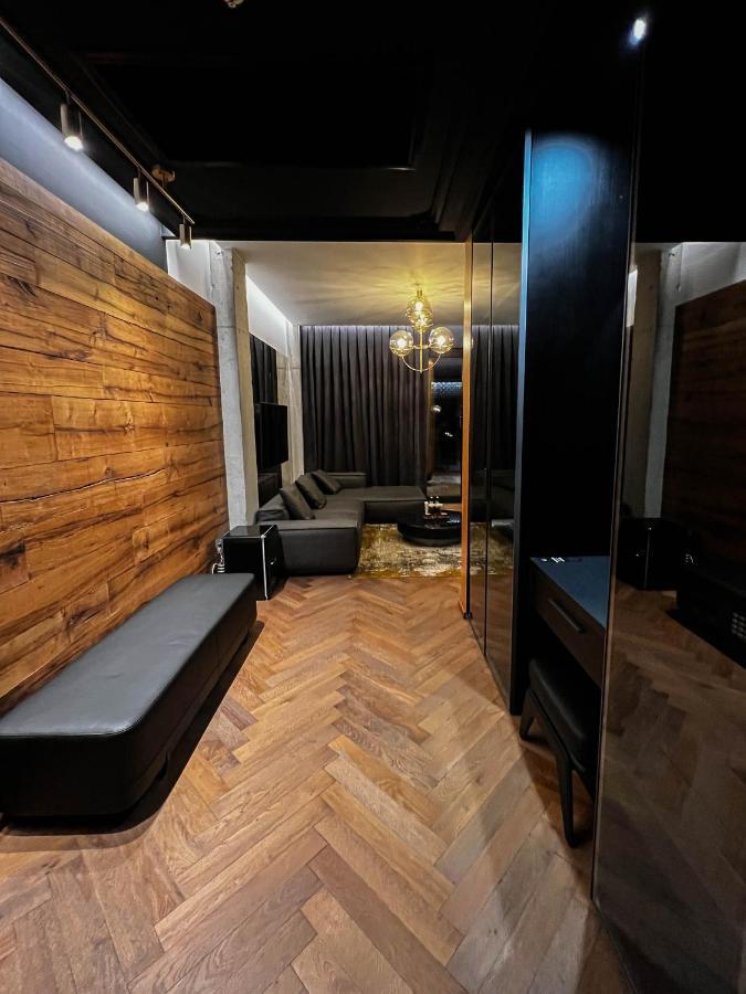 Mandarin Club House Otel Batum Dış mekan fotoğraf