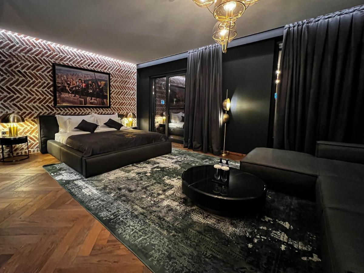 Mandarin Club House Otel Batum Dış mekan fotoğraf