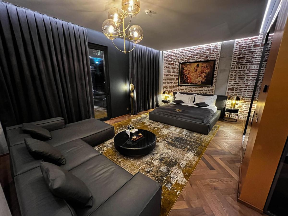 Mandarin Club House Otel Batum Dış mekan fotoğraf