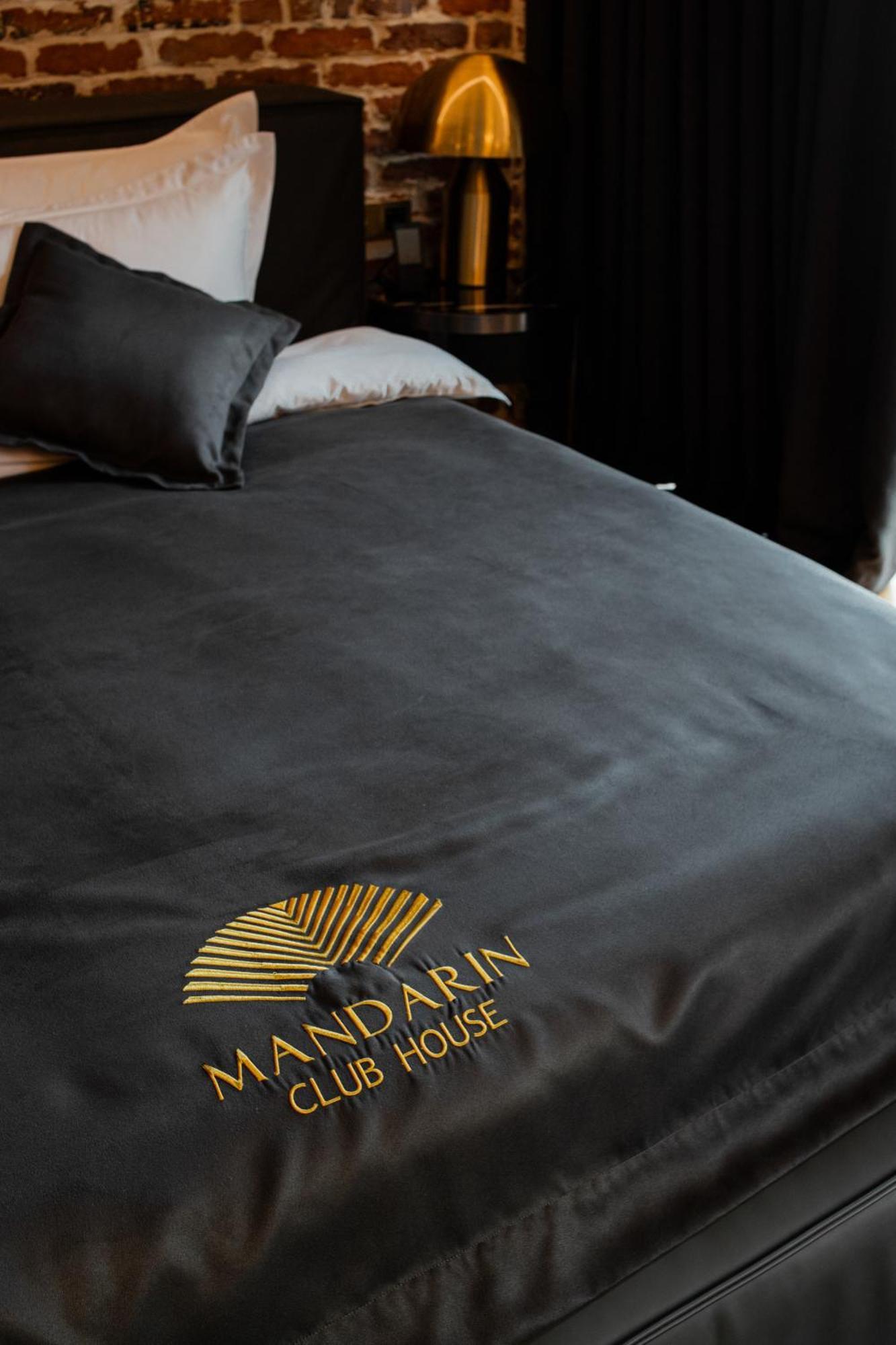 Mandarin Club House Otel Batum Dış mekan fotoğraf