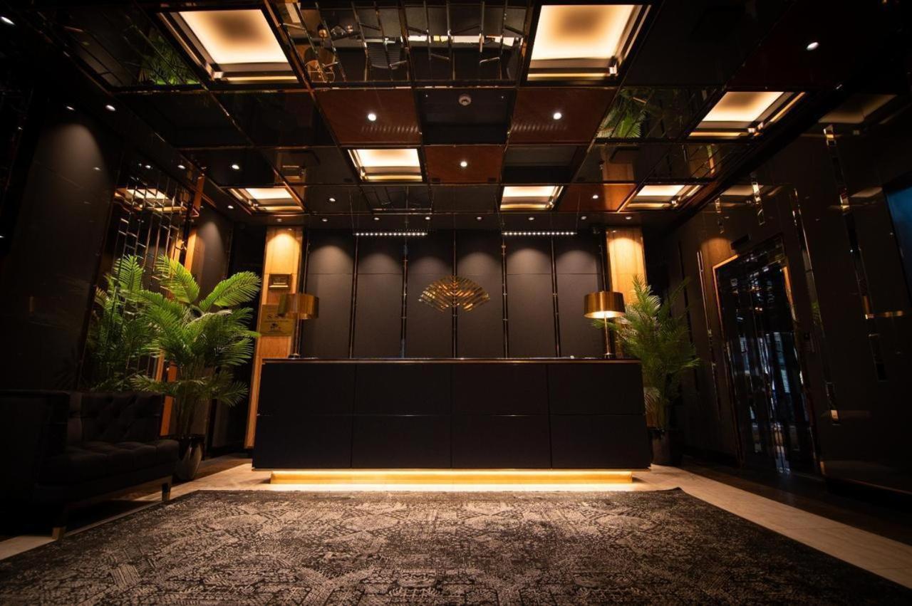 Mandarin Club House Otel Batum Dış mekan fotoğraf